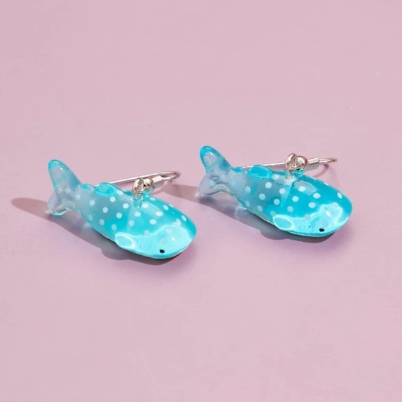 🌻 {3/$20} Blue Whale Drop Earrings - Picture 4 of 4